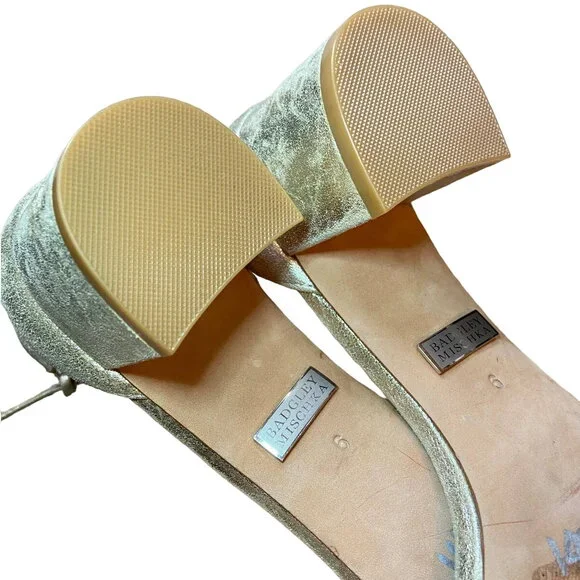 New Badgley Mischka Gold Leather Embellished Chunky Heels Ankle Strap Size 6 - Picture 7 of 10